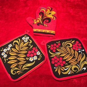 Colorful Handicrafted Set of 2 thick Cotton Napkins and Dung for hot food